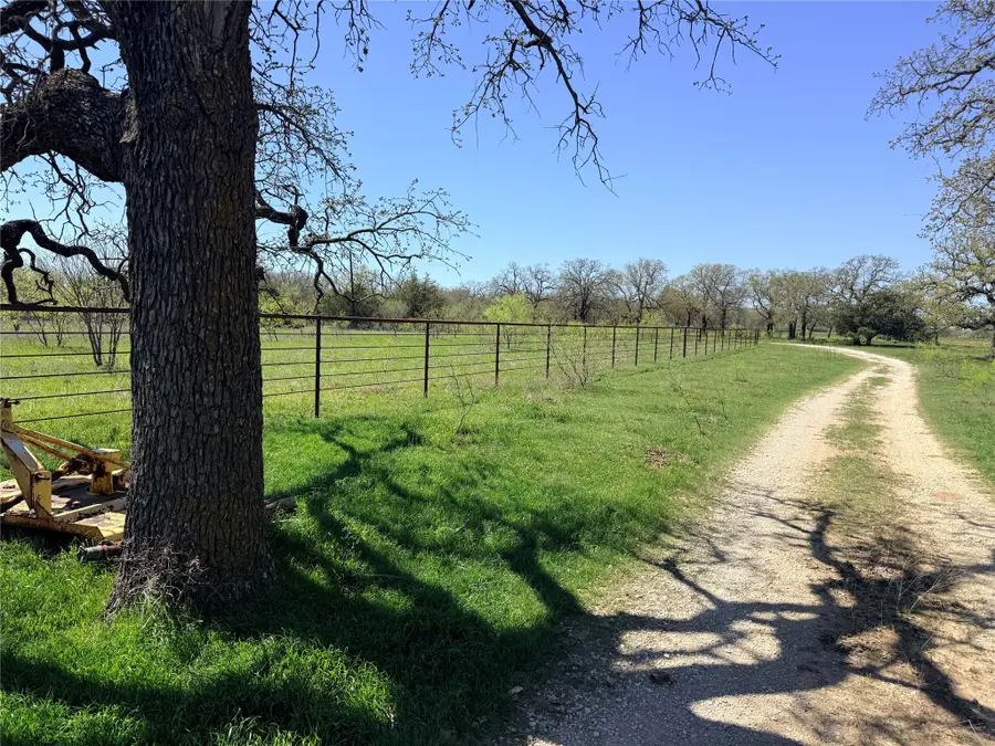 421 Erwin, Jacksboro, TX 76458 - #2