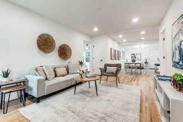 1431 Carson Street, Dallas, TX 75216