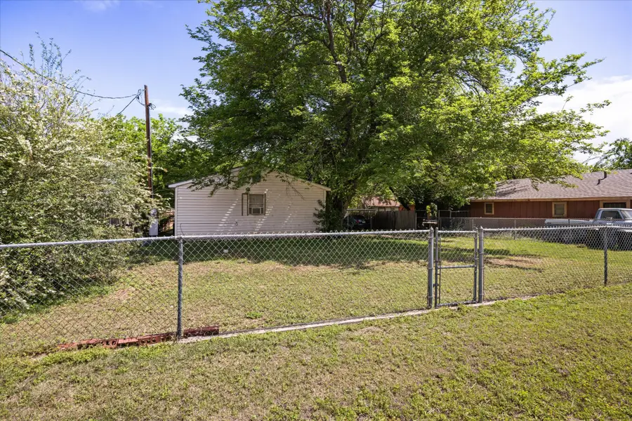 3917 Greenbrook Street, Granbury, TX 76048 - #3