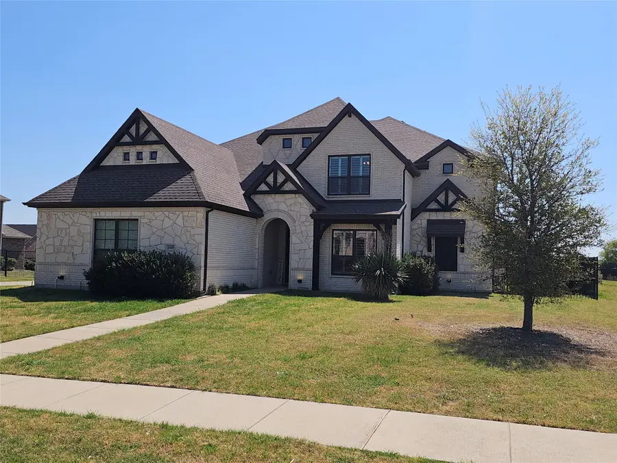 1505 Hudson Drive, Ennis, TX 75119 - #2