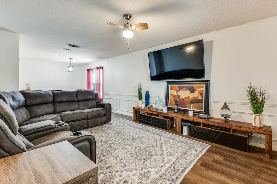 627 Lemon Drive, Arlington, TX 76018 - #2