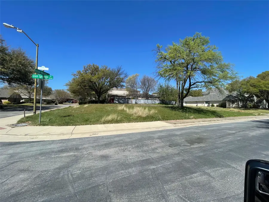 9631 Robin Meadow Drive, Dallas, TX 75243 - #3