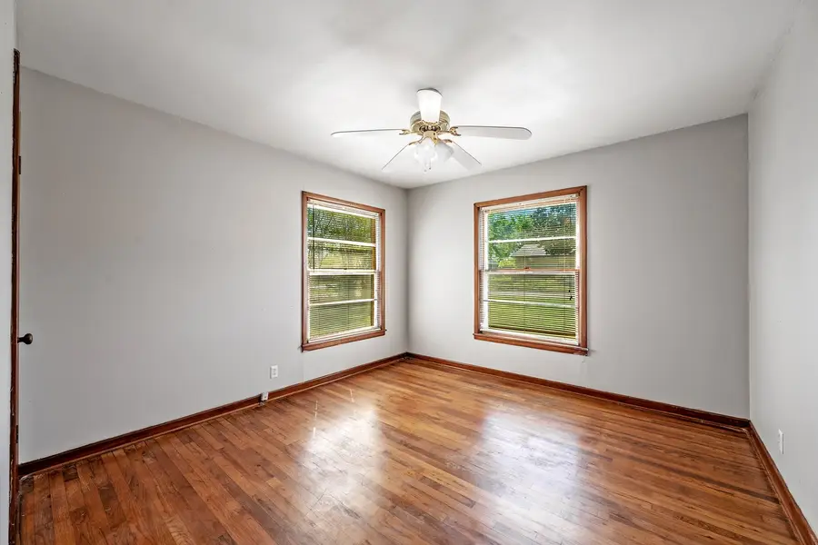 2615 W Johnson Street, Denison, TX 75020 - #3