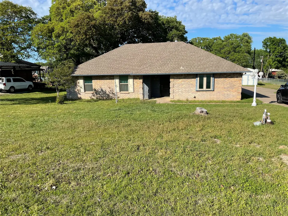 917 Wayne Trail, Azle, TX 76020 - #1