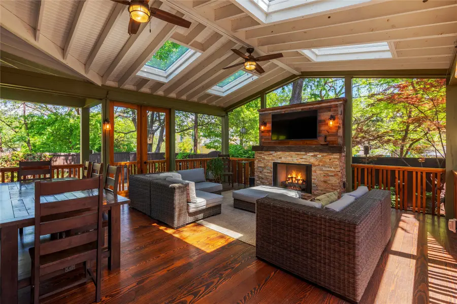 804 N College Street, McKinney, TX 75069 - #2