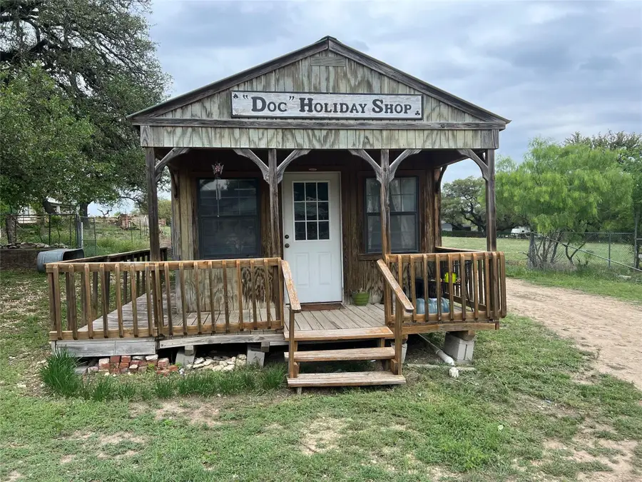 724 W First Street, Hico, TX 76457 - #2