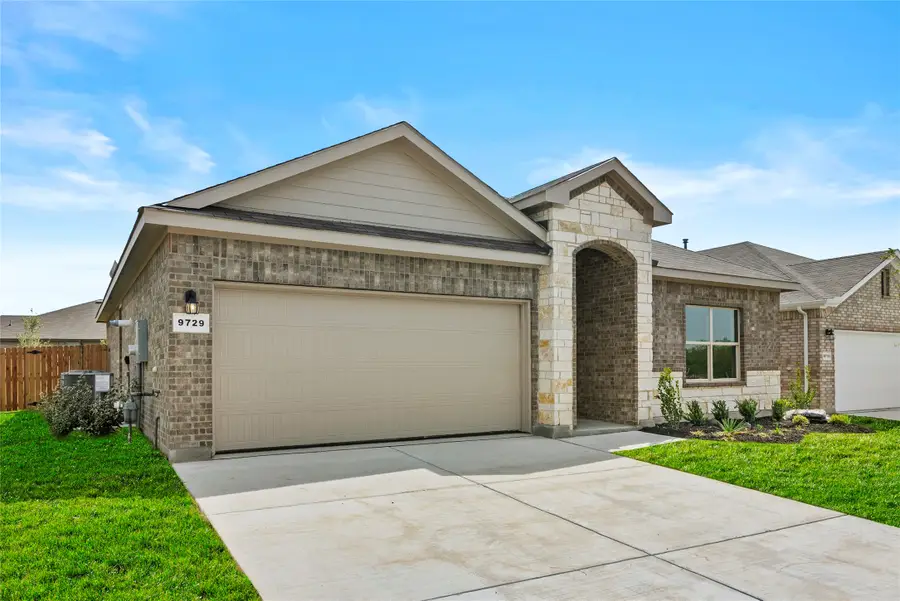 9729 Mcclane Farm Drive, Fort Worth, TX 76036 - #2