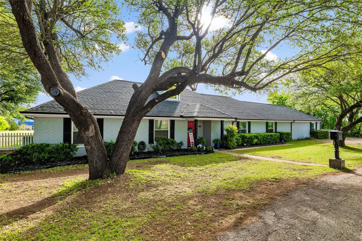 1017 S Nolan River Road, Cleburne, TX 76033 - #1