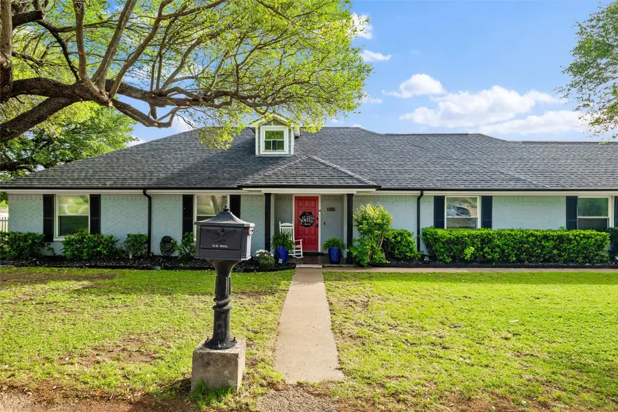 1017 S Nolan River Road, Cleburne, TX 76033 - #3