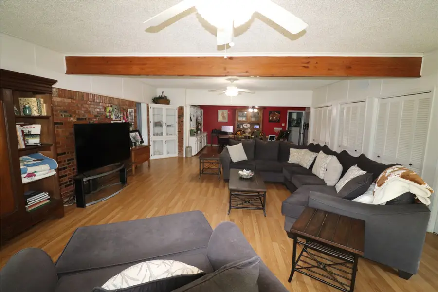 220 Us Highway 380 W, Jacksboro, TX 76458 - #3