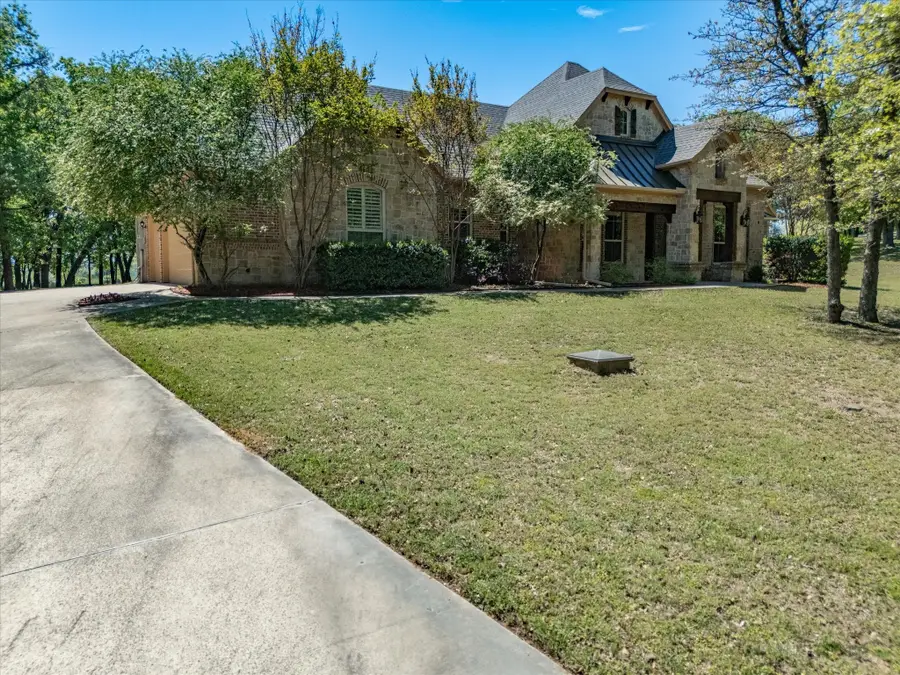 104 Lariat Court, Azle, TX 76020 - #2