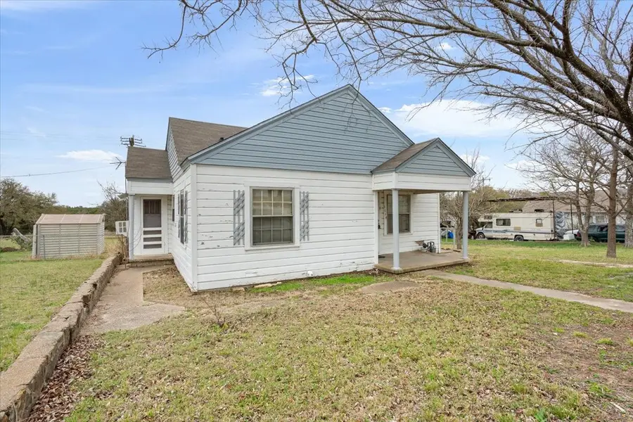 1118 W Main Street, Gatesville, TX 76528 - #3