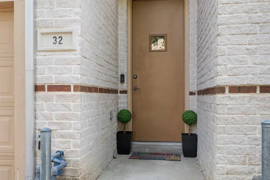 4830 Cedar Springs Road #32, Dallas, TX 75219 - #2