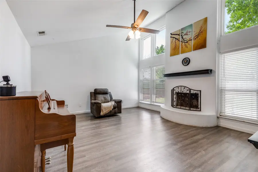 7501 Cedarhill Road, Watauga, TX 76148 - #3