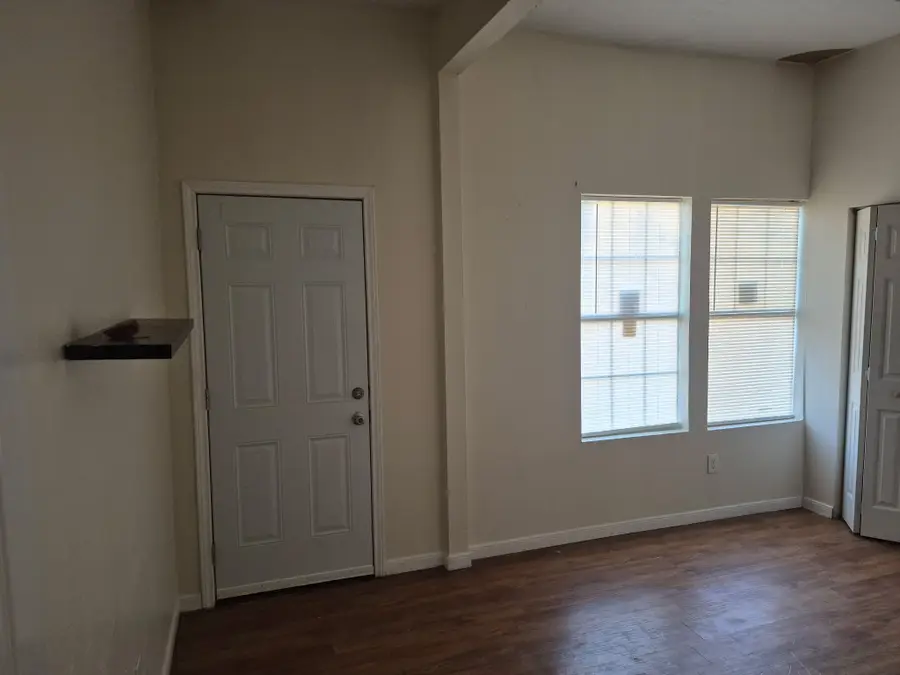 2815 Avenue E, Fort Worth, TX 76105 - #2