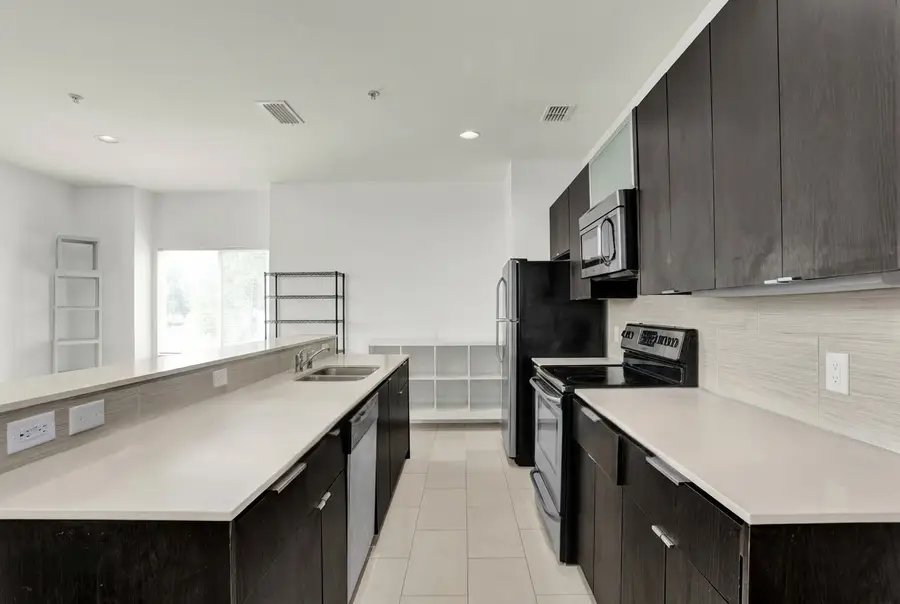 107 N Merrill Avenue, Duncanville, TX 75116 - #2