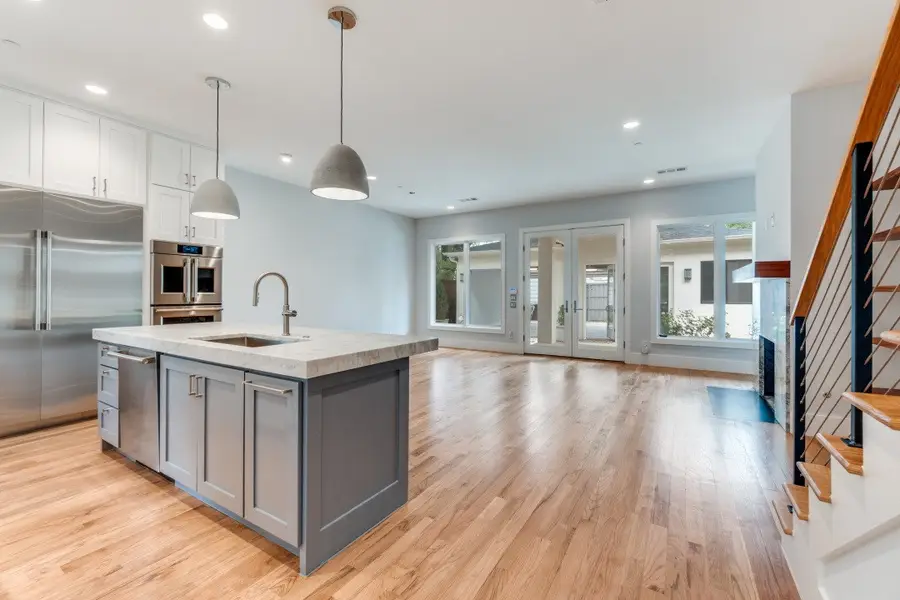 4652 Livingston Avenue, Highland Park, TX 75209 - #3