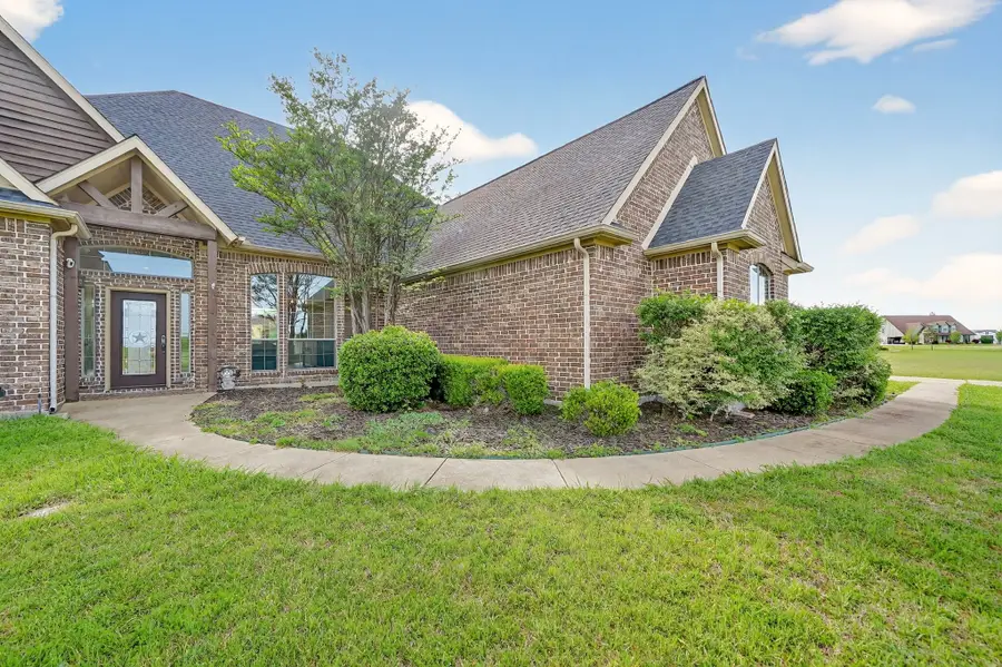 200 Eagle Pass, Royse City, TX 75189 - #3