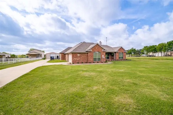 9798 Helms Trail, Forney, TX 75126