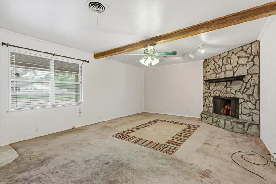 3901 Woodlane Avenue, Haltom City, TX 76117 - #3