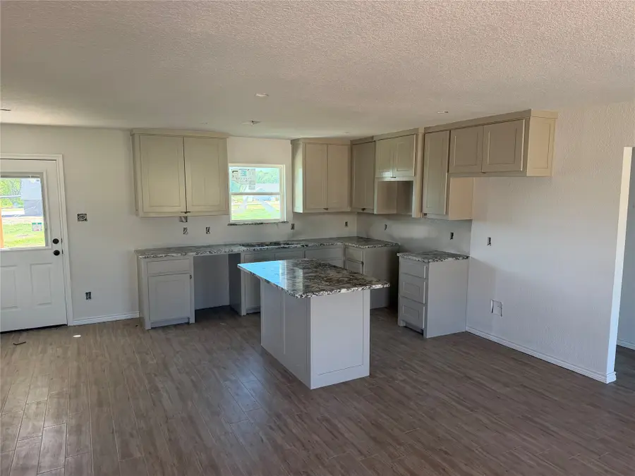 312 Myers Drive, Springtown, TX 76082 - #2