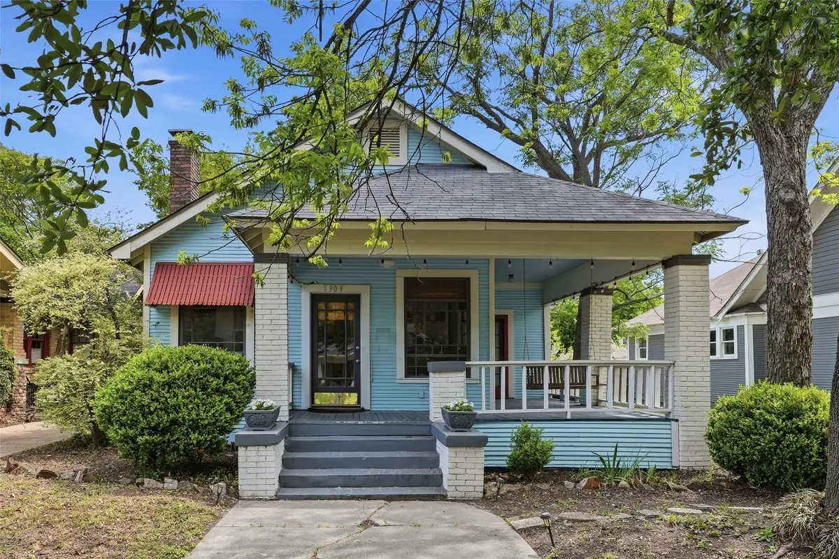 1909 6th Avenue, Fort Worth, TX 76110 - #1