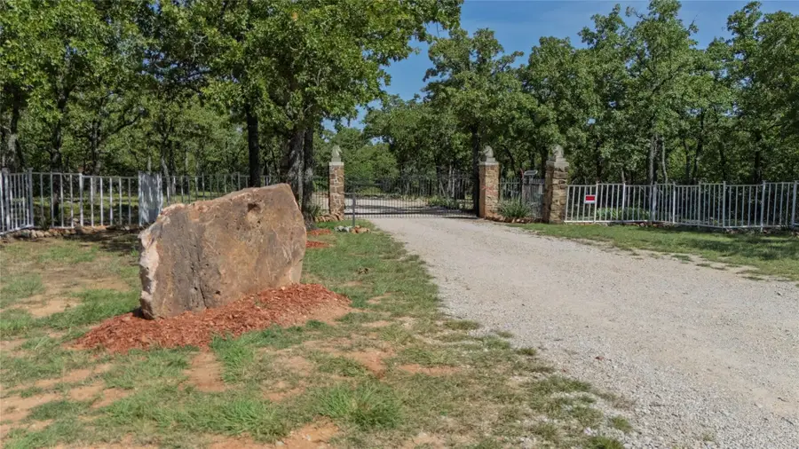 10628 Fm 1125, Bowie, TX 76230 - #2