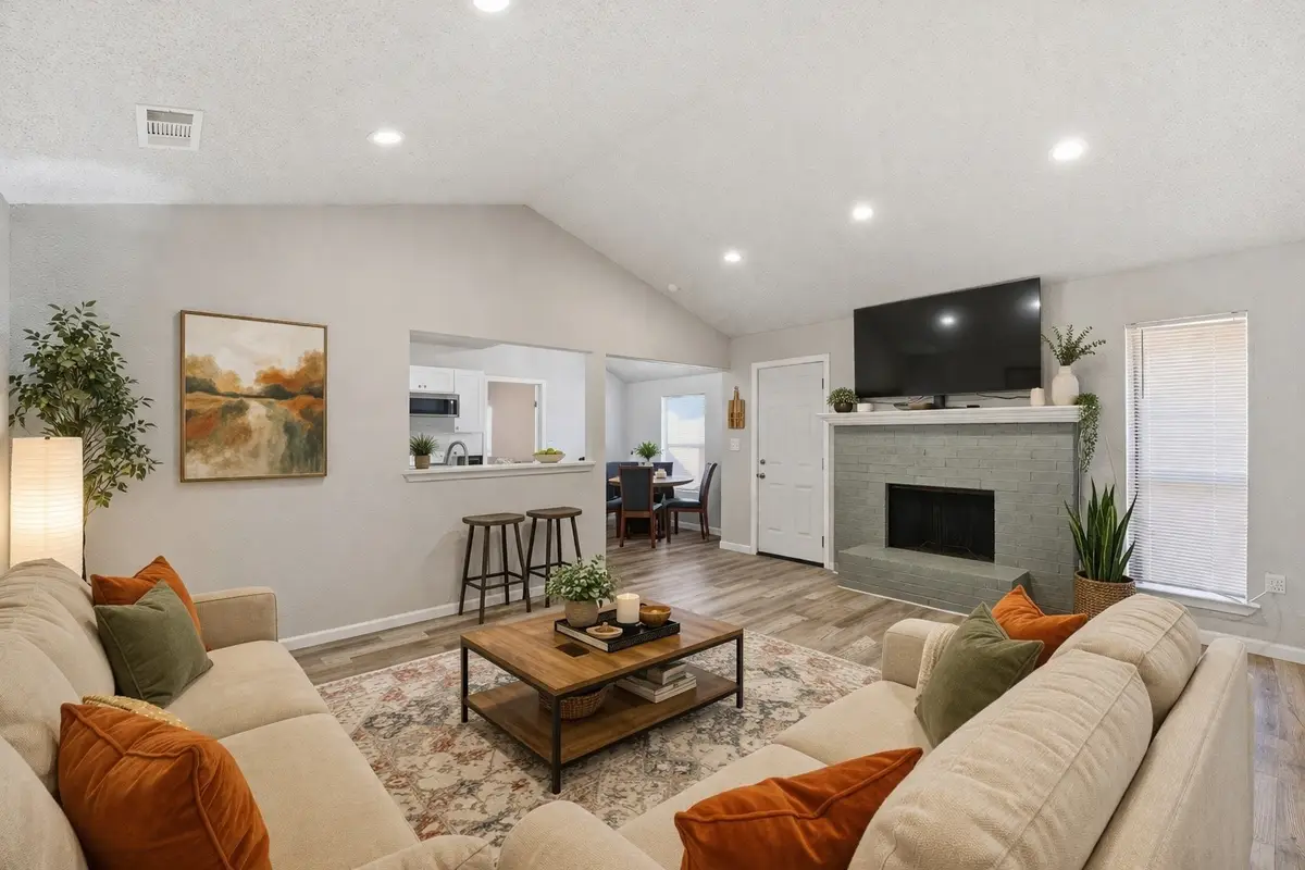 2306 Carol Good Lane, Carrollton, TX 75006 - #1