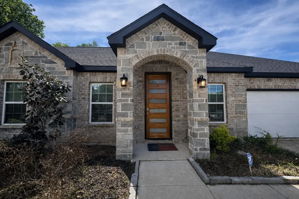 211 Kelly Lane, Seven Points, TX 75143 - #1