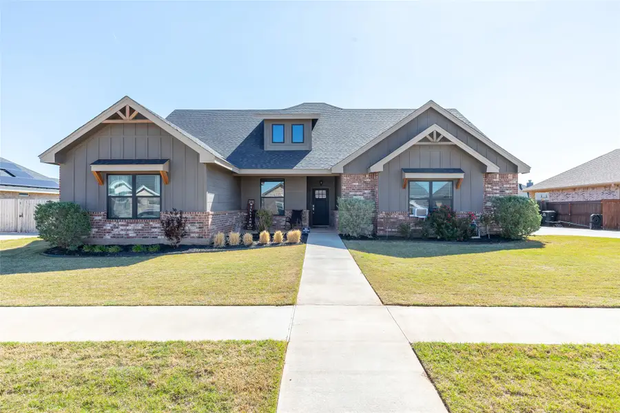 6817 Red Yucca Road, Abilene, TX 79606 - #2