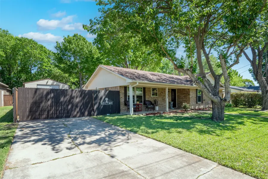 1906 Spring Valley Drive, Denton, TX 76208 - #3