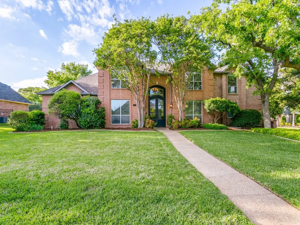 701 Lakehurst Court, Southlake, TX 76092 - #1