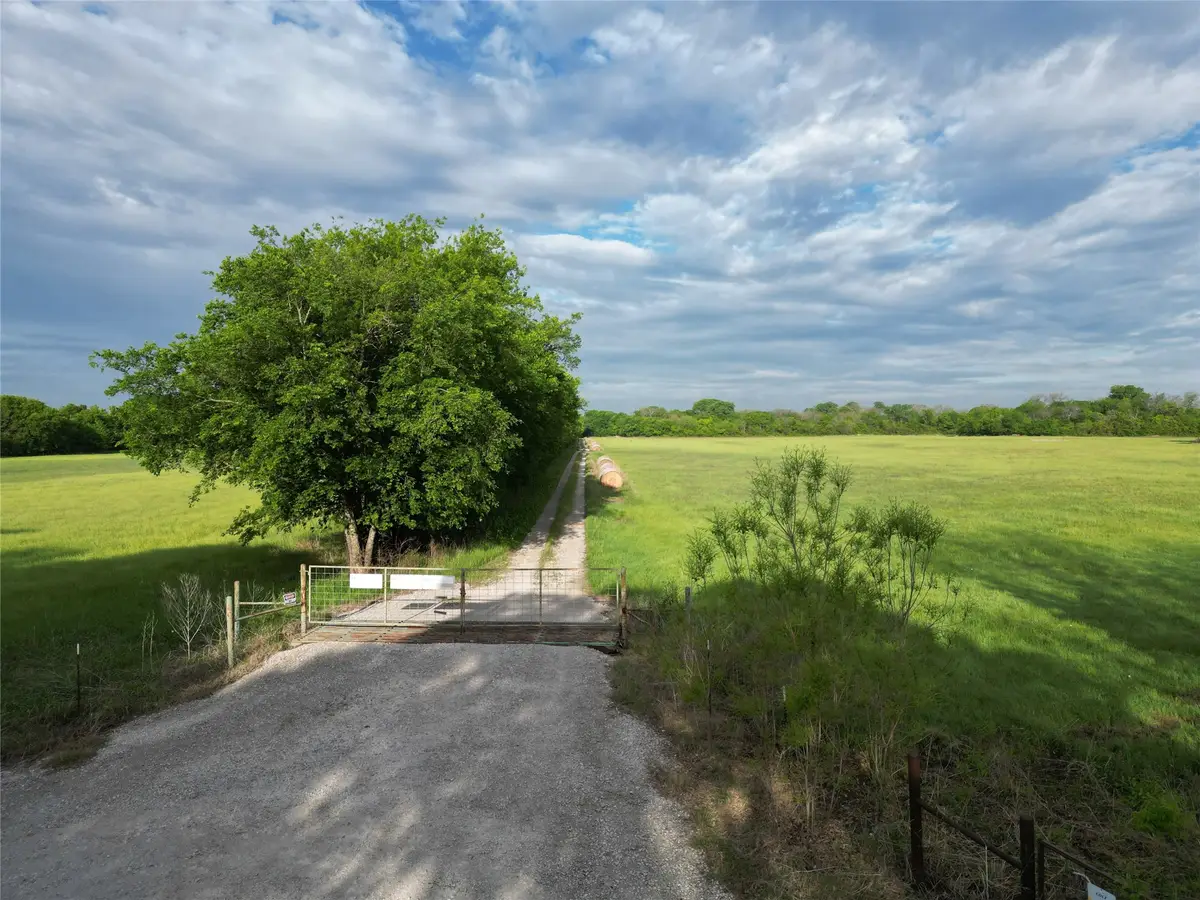 0000 Tim Donald Rd, Justin, TX 76247 - #1