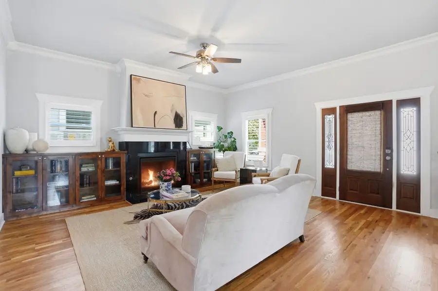 2001 Washington Avenue, Fort Worth, TX 76110 - #2