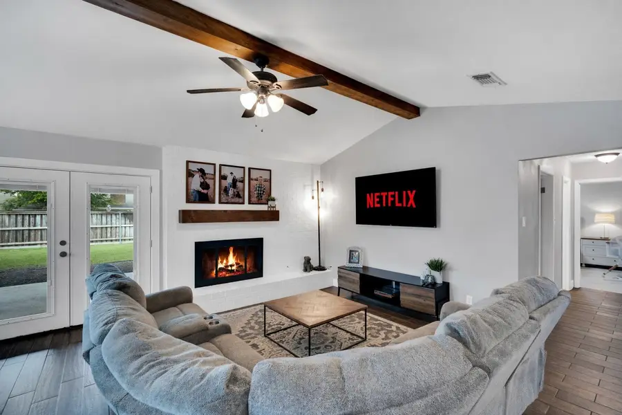 106 Hillcrest Drive, Midlothian, TX 76065 - #3