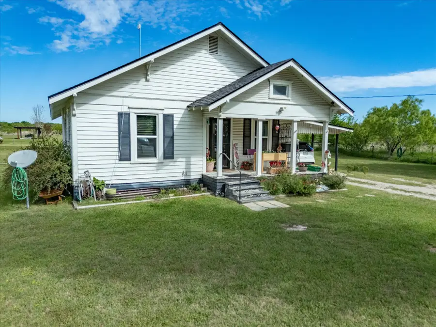 2414 E Ennis Avenue #A, Ennis, TX 75119 - #3