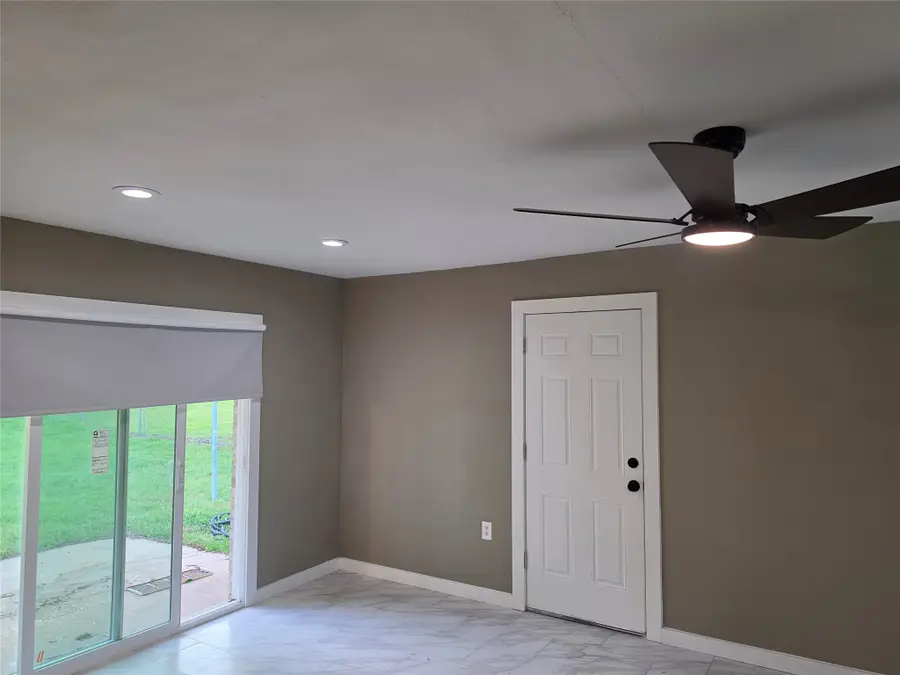 6227 Bowling Brook Drive, Dallas, TX 75241 - #2