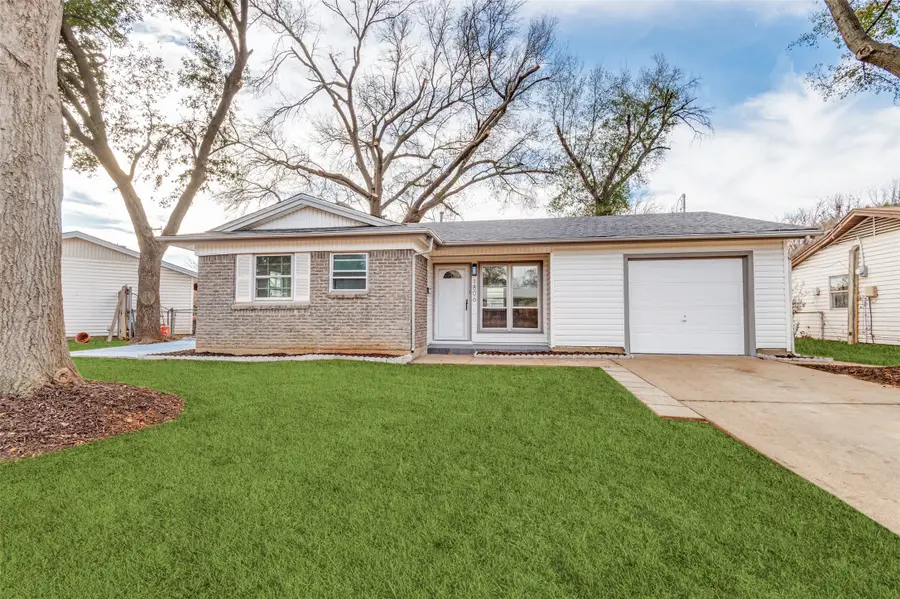 1806 Cunningham Street, Irving, TX 75062 - #2