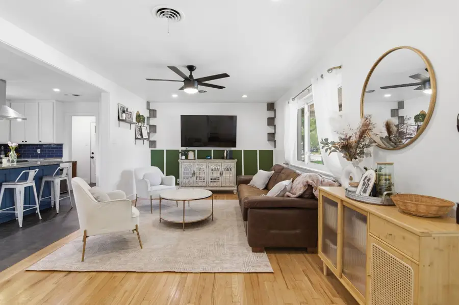 7624 Oxley Drive, Richland Hills, TX 76118 - #2