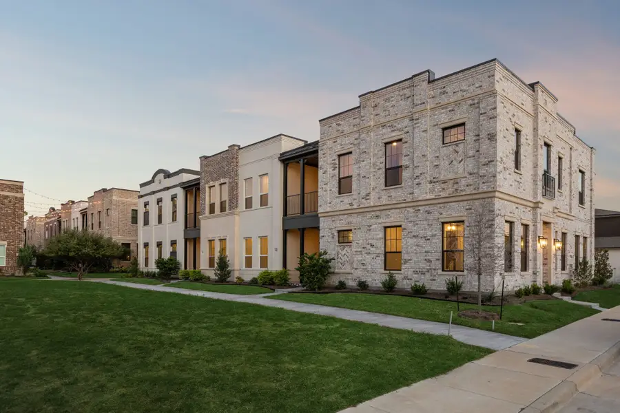 305 Sunset Lane #101, Fort Worth, TX 76114 - #2