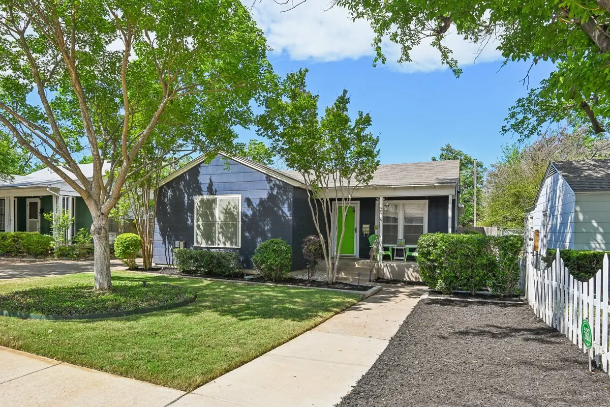 2716 Wayside Avenue, Fort Worth, TX 76110 - #1