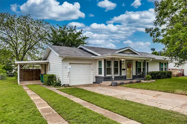 1816 Eden Avenue, Haltom City, TX 76117