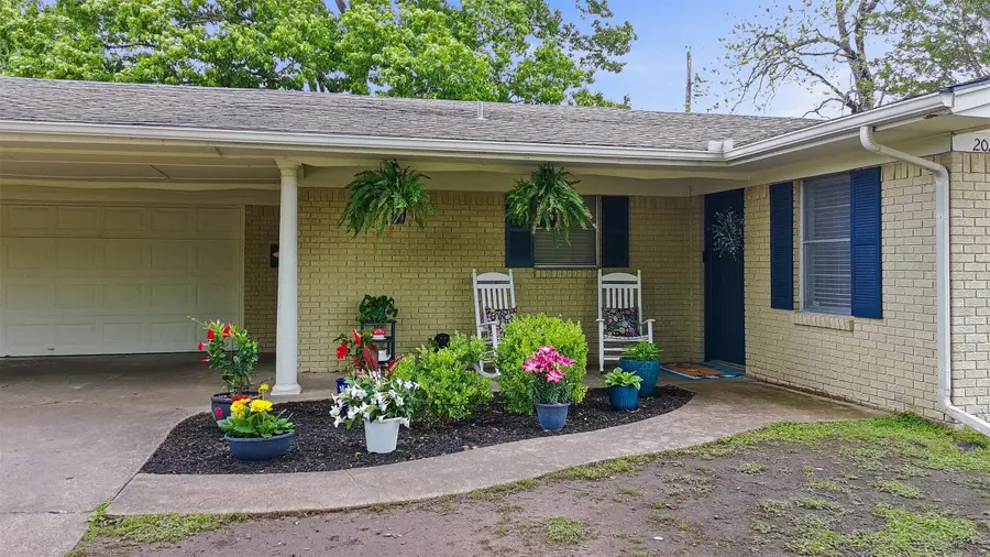 2025 W Belclaire Circle, Corsicana, TX 75110 - #3