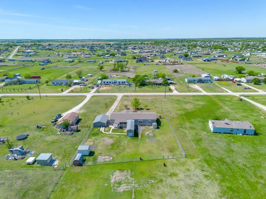 6004 Black Springs Lane, Joshua, TX 76058 - #3
