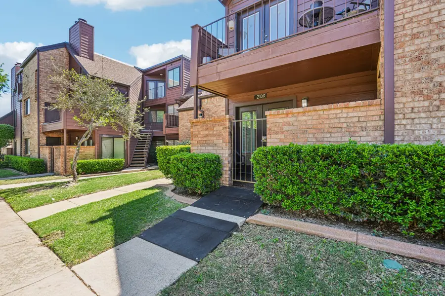 1712 Baird Farm Circle #2109, Arlington, TX 76006 - #2