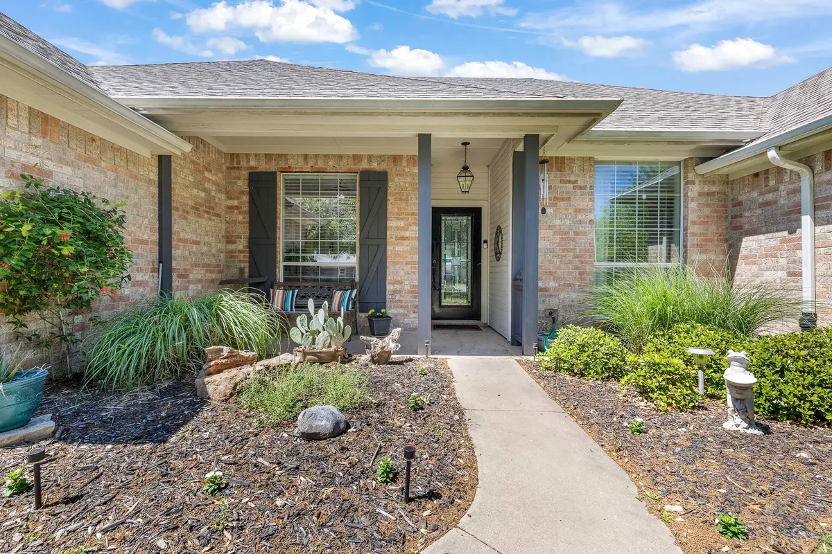 218 Granada Calle Street, Granbury, TX 76049 - #1