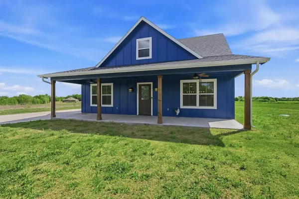 3684 E Leslie Lane, Sherman, TX 75090
