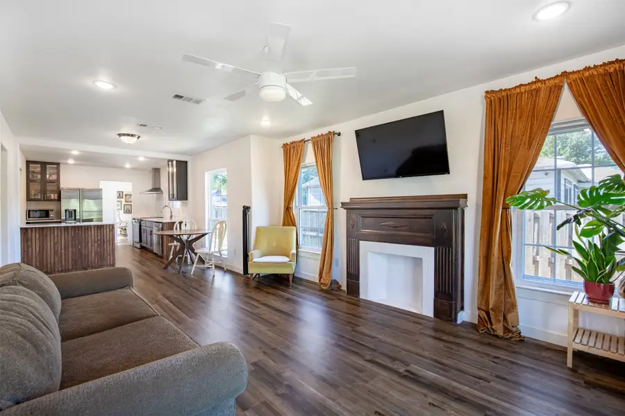 1239 Whitaker Avenue, Dallas, TX 75216 - #3