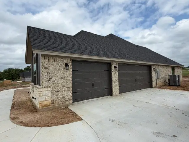 2020 Camden Lane, Springtown, TX 76082 - #2