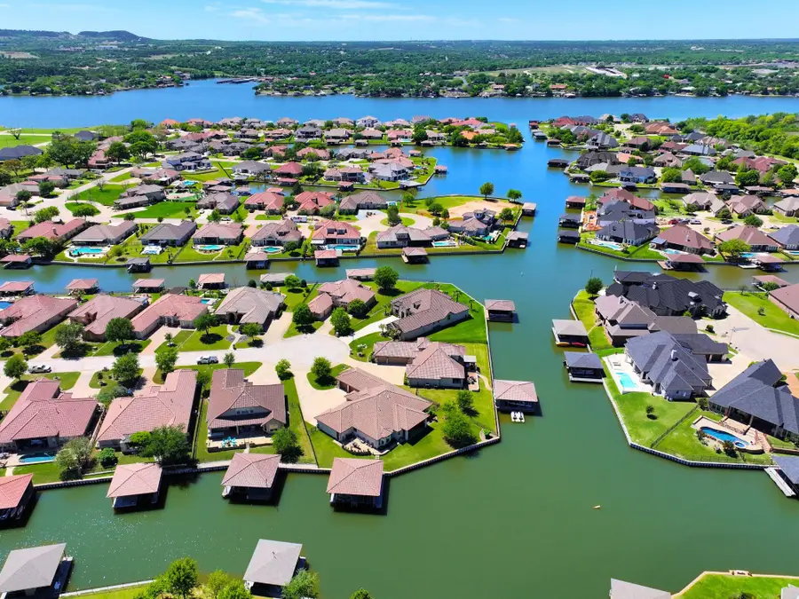 1605 Malibu Bay Court, Granbury, TX 76048 - #2